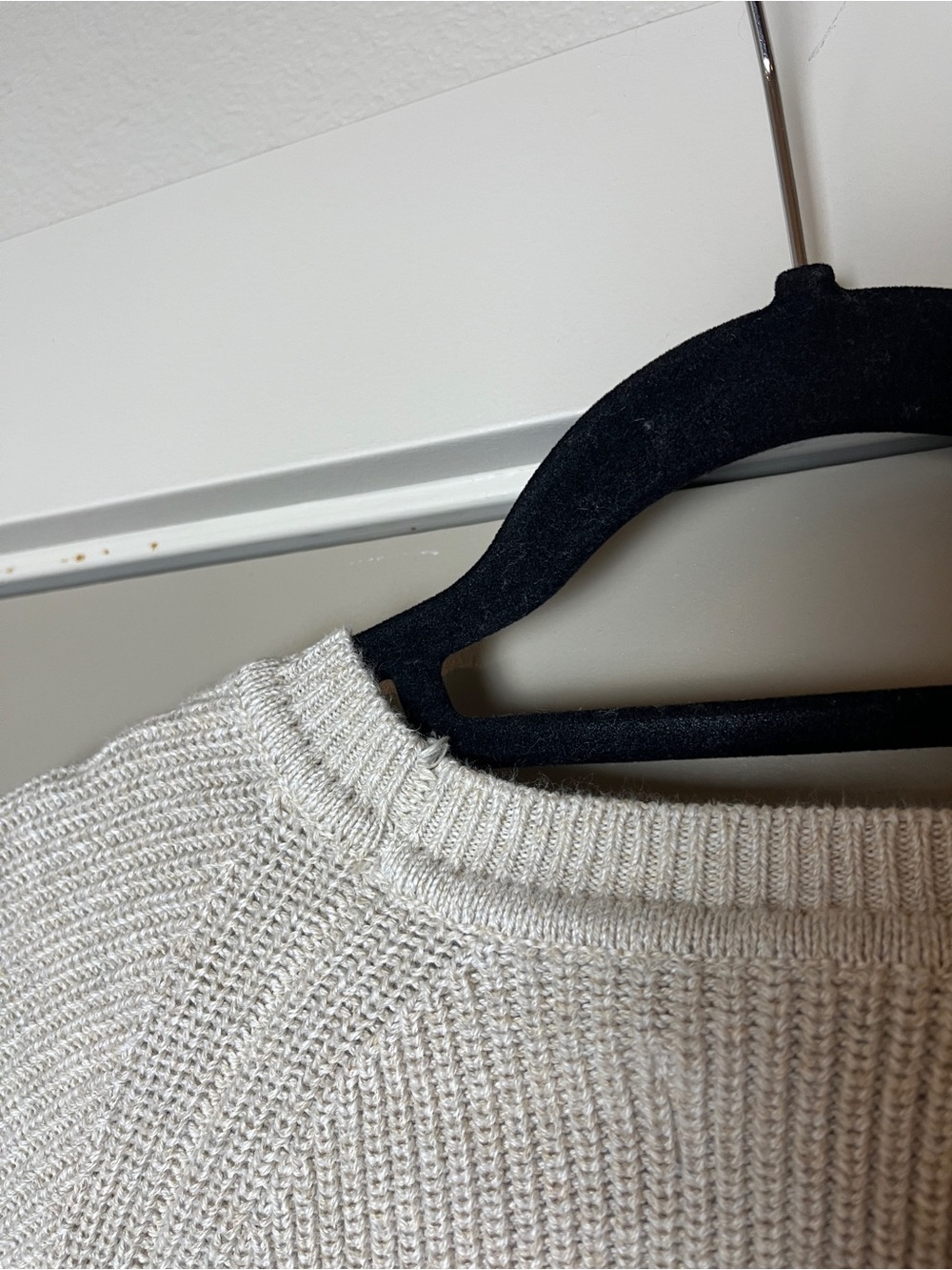 Men’s American Eagle Knit Sweater - Picture 7 of 8